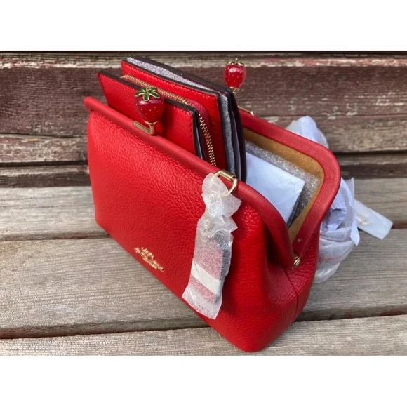 COACH Nora Kisslock Crossbody Strawberry  Electric Red Purse & Wallet CH339 - Picture 2 of 4